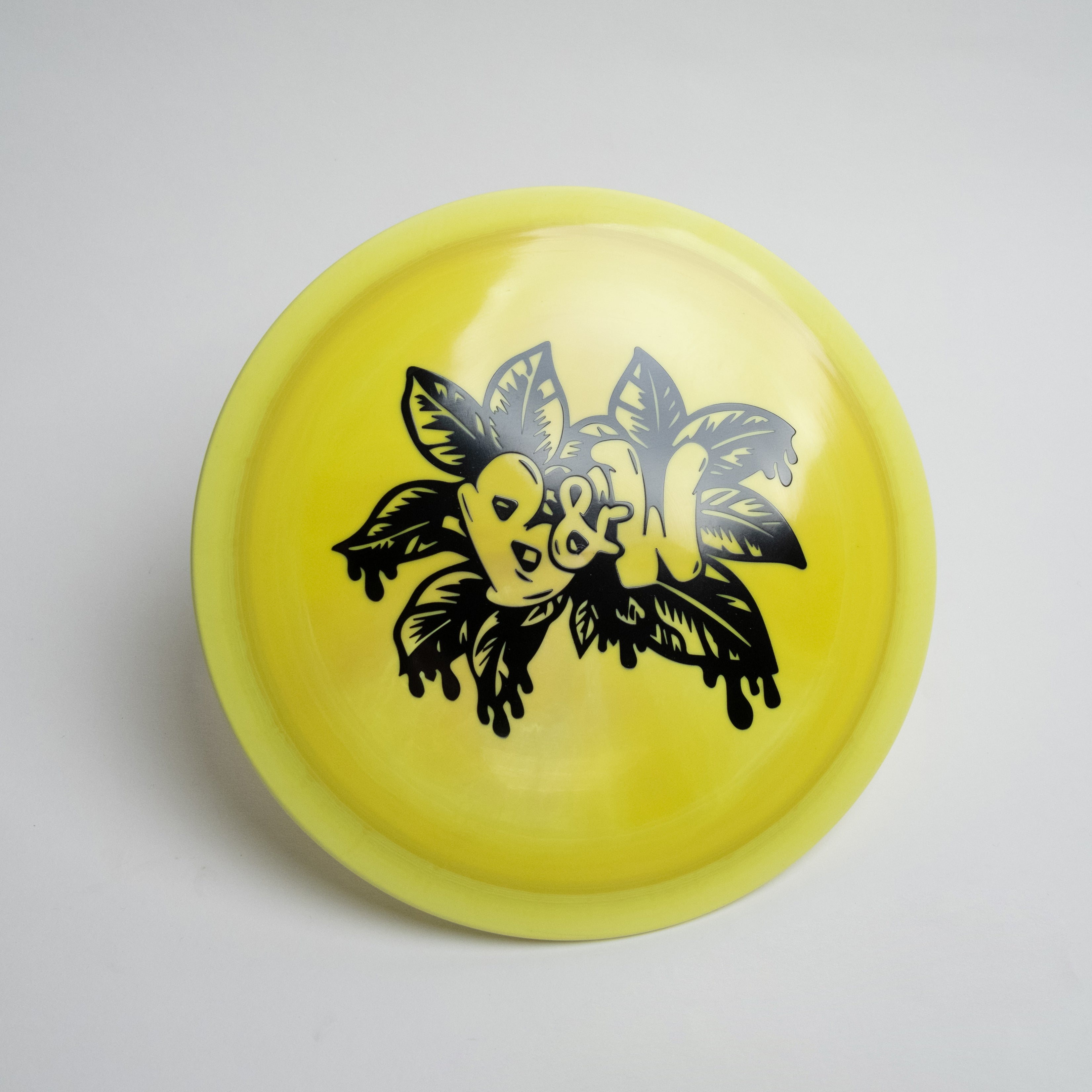 Paul McBeth Athena - Discraft disc golf driver, designed for versatile shots, featuring dependable fade and over-stability, ideal for beginners and professionals.