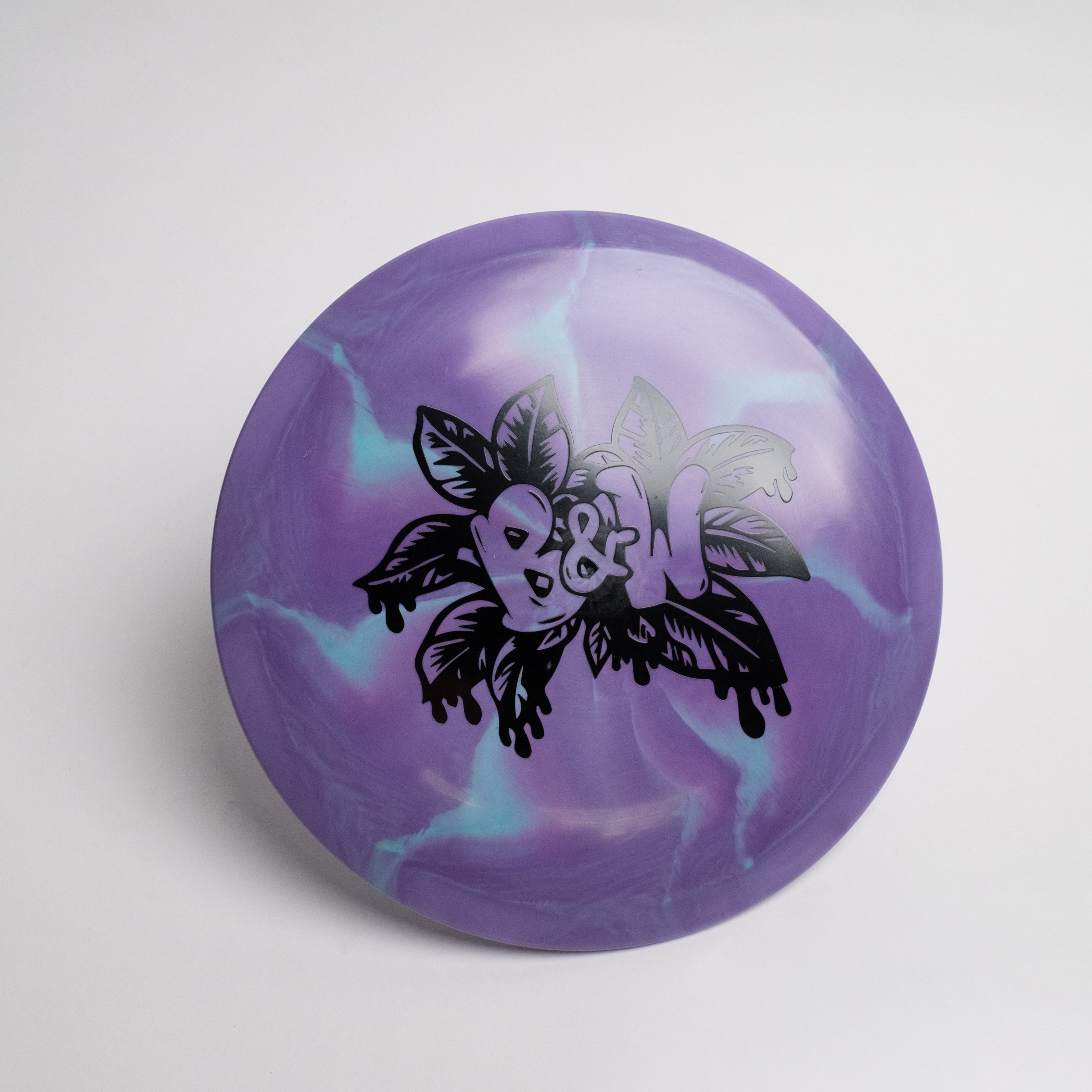 Passion - Paige Pierce - Discraft fairway driver, highlighted for its straight flight, great glide, and precision, ideal for accurate distance and wooded throws.