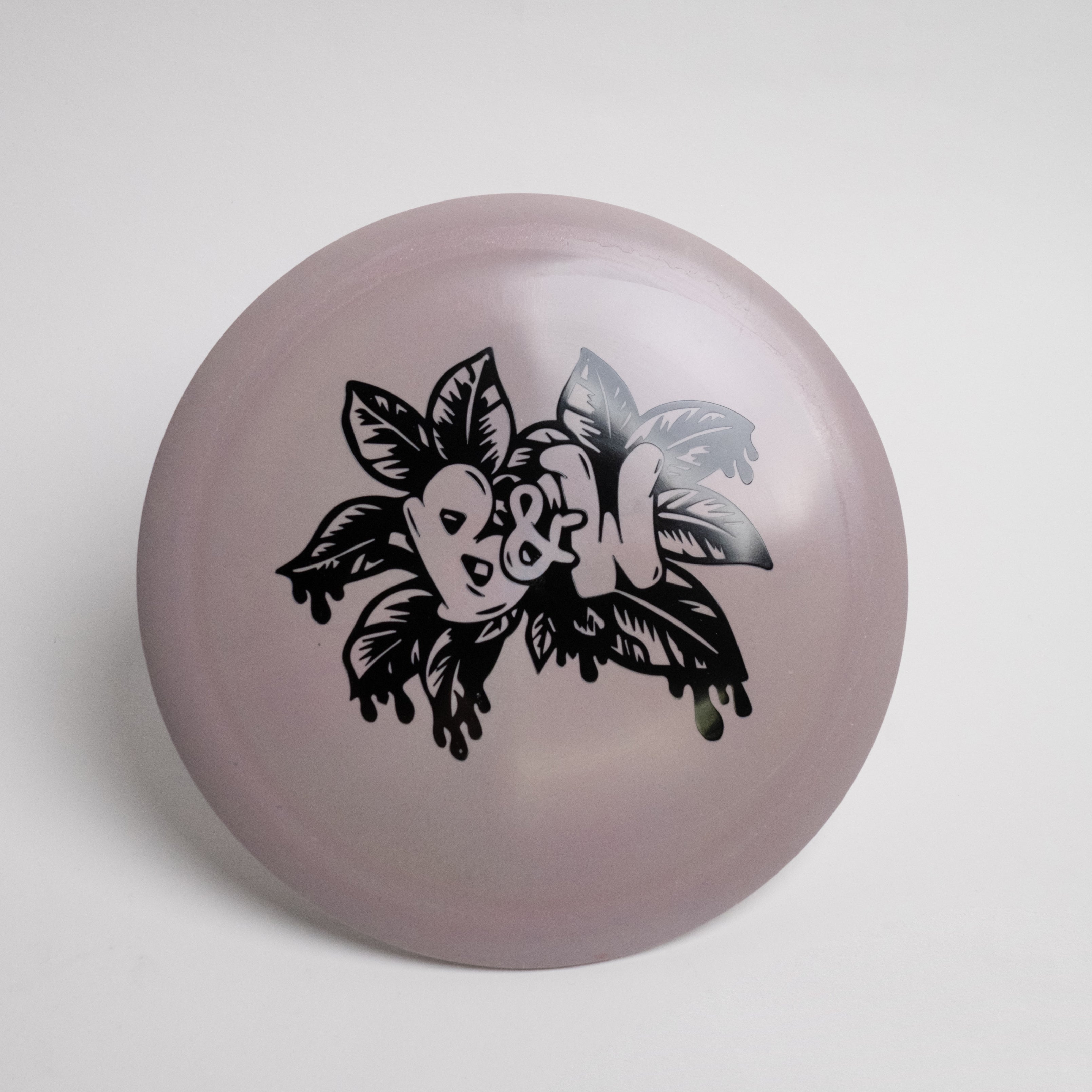 Recycled Heat - Discraft fairway driver, featuring a sleek design in Recycled ESP plastic, noted for its exceptional glide and understable flight for versatile play.