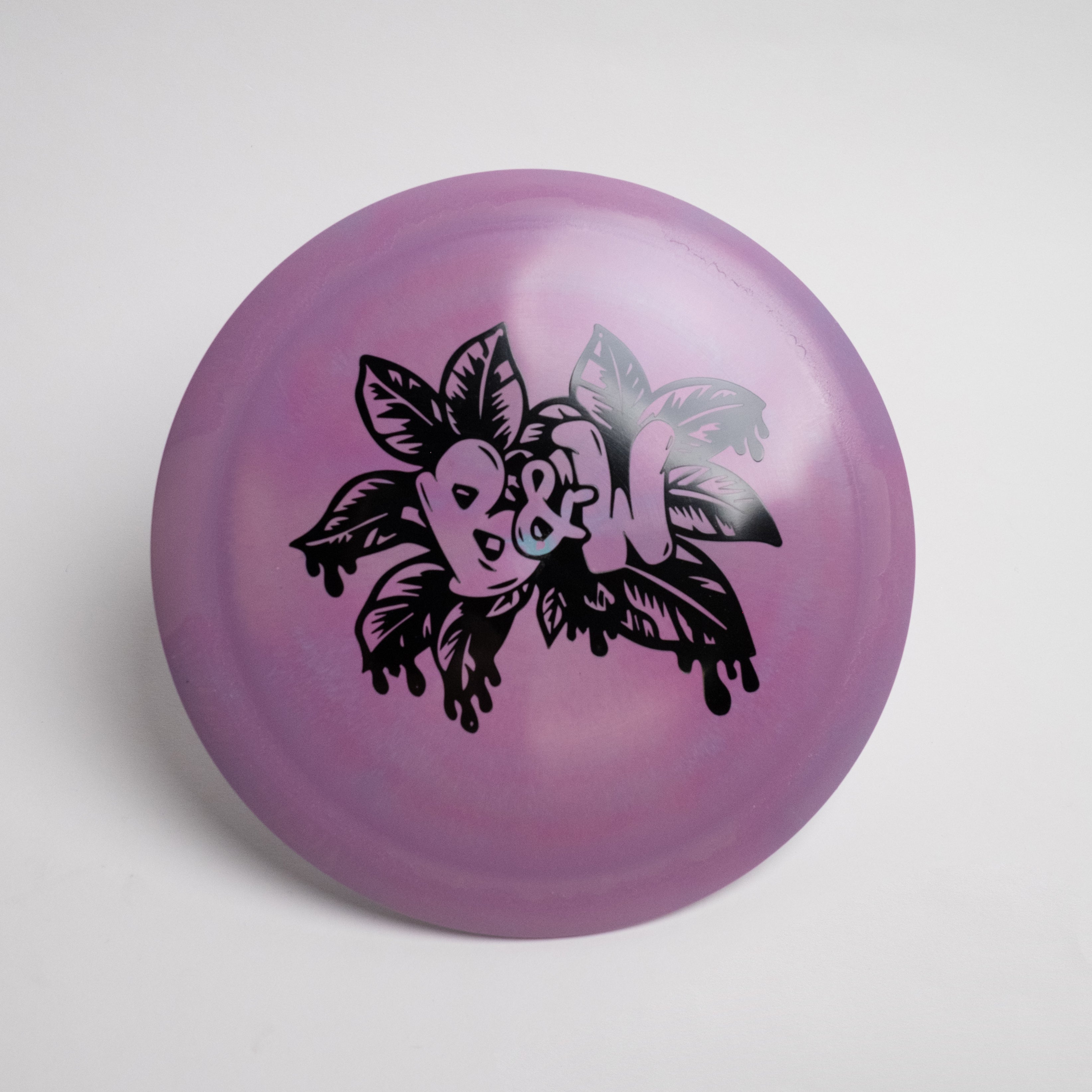 Recycled Heat - Discraft disc, featuring sleek design and Recycled ESP material, ideal for players seeking a glide-rich, understable fairway driver.