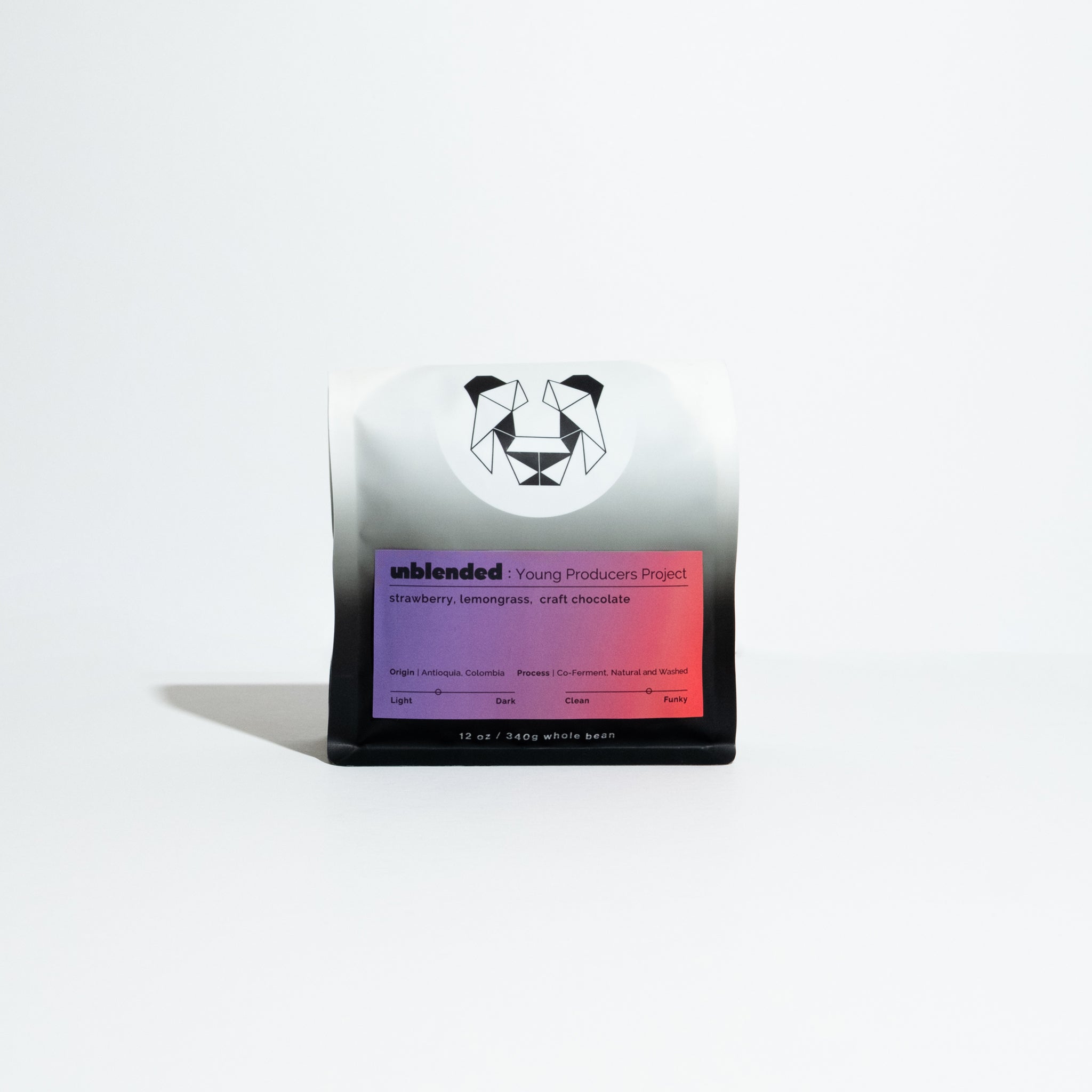 Label close-up of Unblended - Young Producers Project coffee bag, featuring brand logo and design, highlighting the collaboration with Colombian coffee farmers and young producers.