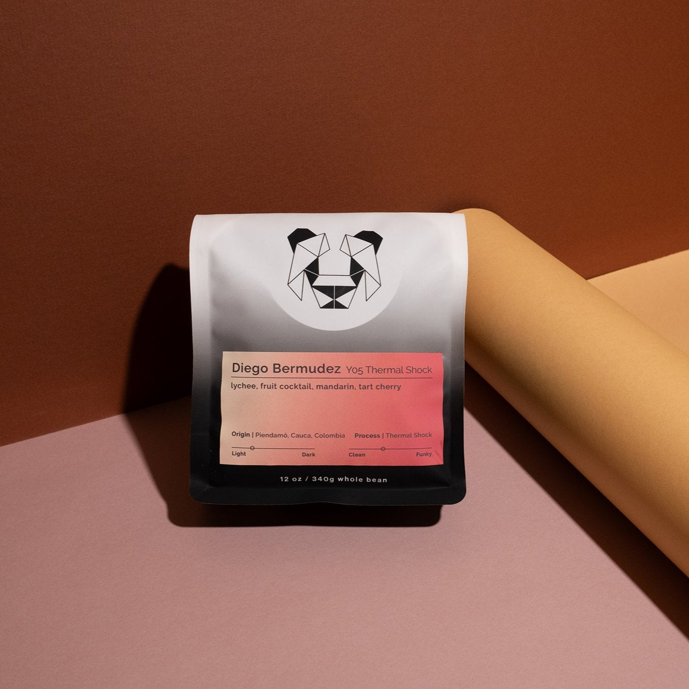 Diego Bermudez - Y05 Thermal Shock coffee, showcasing innovative processing methods, promising intense fruit flavors and aromatics from Colombia's Finca El Paraiso.