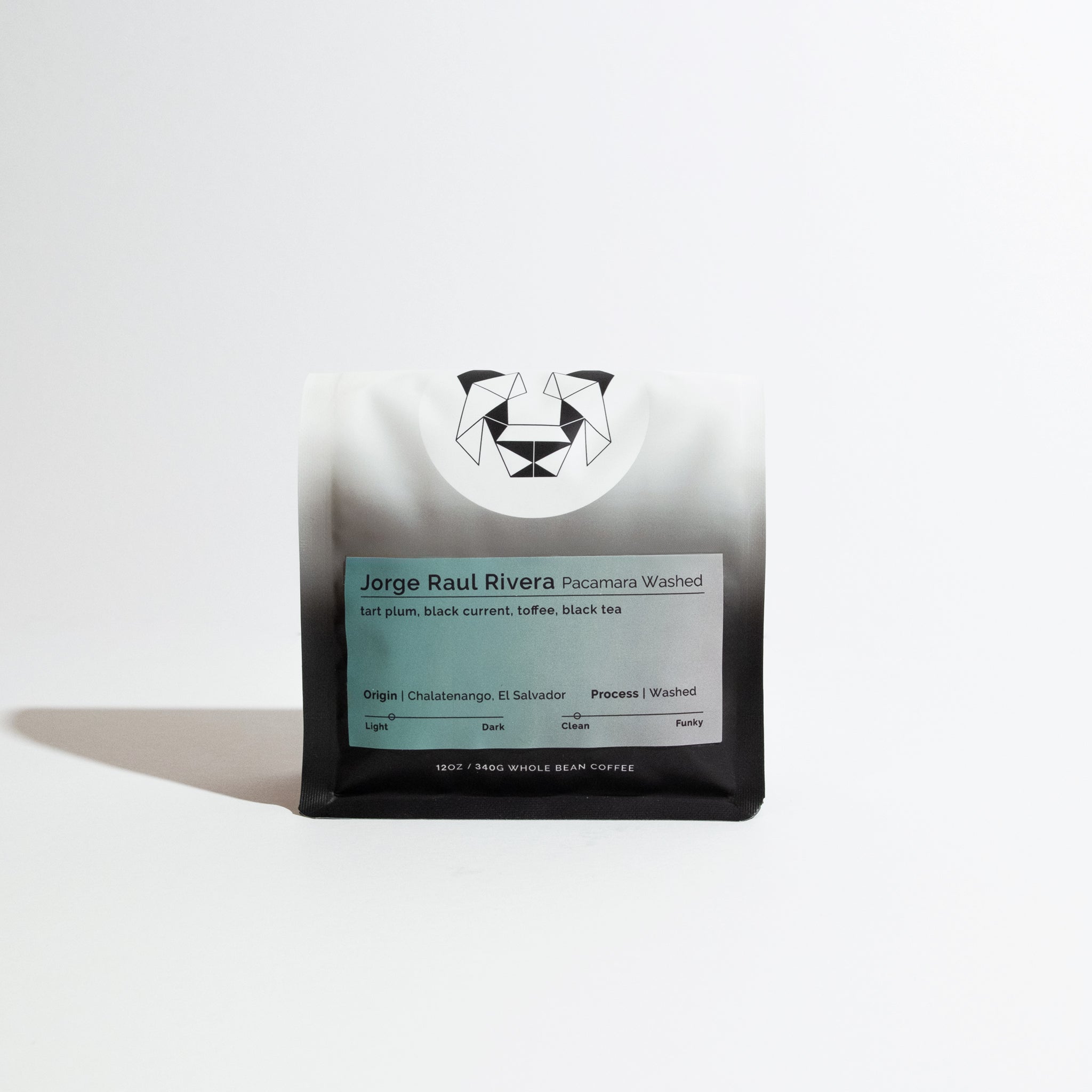 Coffee package with a brand logo on a white background with the name Jorge Raul Rivera Pacamara Washed.